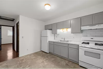 3555 High Drive, Saint Ann, MO 63074 - Photo 12