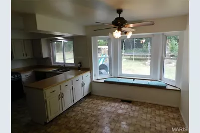 14630 Mondoubleau Lane, Florissant, MO 63034 - Photo 8
