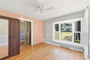 6935 Greenholly Dr, Affton, MO 63123 - Photo 10
