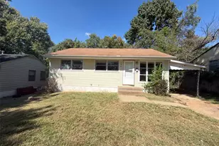 309 Midlothian Rd, Saint Louis, MO 63137 - Photo 1