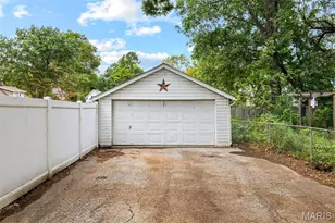 3449 Manhattan Ave, Maplewood, MO 63143 - Photo 32