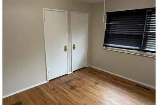 1005 Preakness Ln, Florissant, MO 63033 - Photo 12