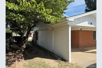 938 Masterson Street, Kennett, MO 63857 - Photo 2