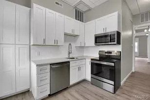 1301 Shenandoah Ave, Saint Louis, MO 63104 - Photo 8