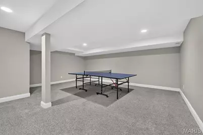 2 Woodoaks Trail, Ladue, MO 63124 - Photo 46