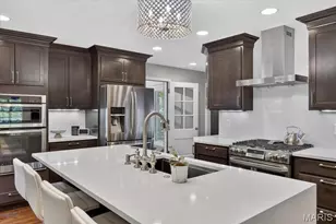 2 Woodoaks Trail, Ladue, MO 63124 - Photo 20