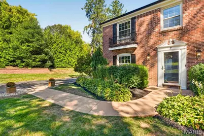 2 Woodoaks Trail, Ladue, MO 63124 - Photo 10