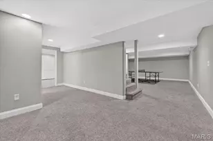 2 Woodoaks Trail, Ladue, MO 63124 - Photo 50