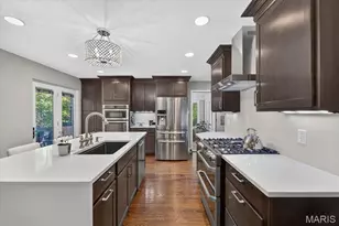 2 Woodoaks Trail, Ladue, MO 63124 - Photo 24