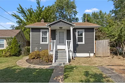 9329 Latrobe Avenue, Saint Louis, MO 63114 - Photo 1