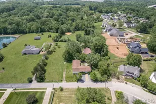 5340 Studer Ln, Saint Louis, MO 63128 - Photo 14