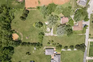 5340 Studer Ln, Saint Louis, MO 63128 - Photo 24