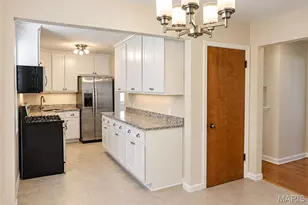 2725 59th St, Saint Louis, MO 63139 - Photo 6