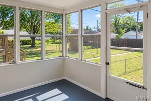 2725 59th St, Saint Louis, MO 63139 - Photo 20