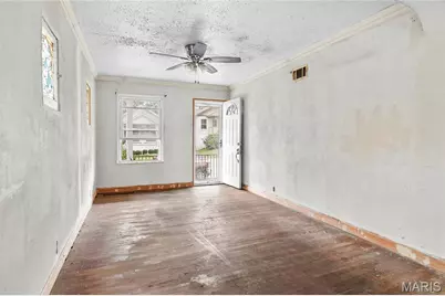 8731 Brentwood Place, Brentwood, MO 63144 - Photo 8