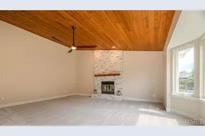 4114 Stafford Woods Court, Saint Charles, MO 63304 - Photo 10