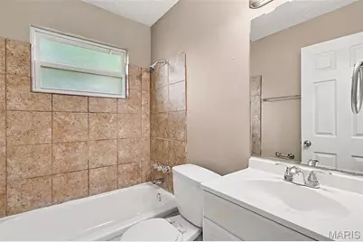12995 Verwood Drive, Florissant, MO 63033 - Photo 14