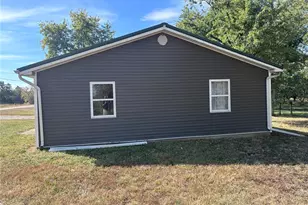 335 Brightstone Rd, Farmington, MO 63640 - Photo 14