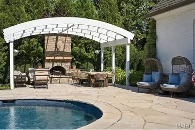 10 Ridgecreek, Town and Country, MO 63141 - Photo 18