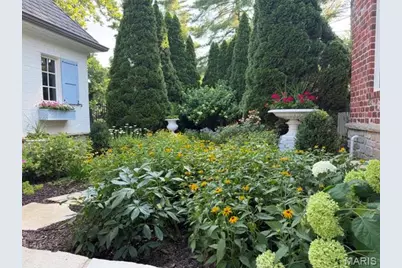 10 Ridgecreek, Town and Country, MO 63141 - Photo 16