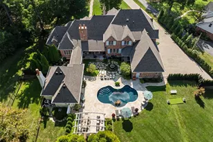 10 Ridgecreek Rd, Town and Country, MO 63141 - Photo 24
