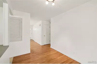 2467 Wesbay Drive, Maryland Heights, MO 63043 - Photo 6