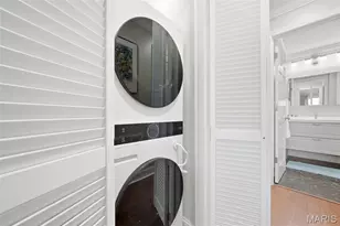 950 E Rue De La Banque, Saint Louis, MO 63141 - Photo 20