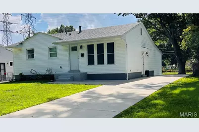 215 S Saint Jacques Street, Florissant, MO 63031 - Photo 1