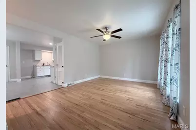 215 S Saint Jacques Street, Florissant, MO 63031 - Photo 6