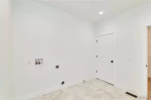 107 Wolf Den Ct, Lake Saint Louis, MO 63367 - Photo 22