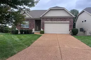 1216 Emerald Gardens Dr, Saint Peters, MO 63376 - Photo 1