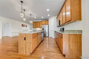 1216 Emerald Gardens Dr, Saint Peters, MO 63376 - Photo 16