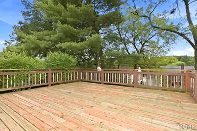7080 S Villanova Drive, Affton, MO 63123 - Photo 22