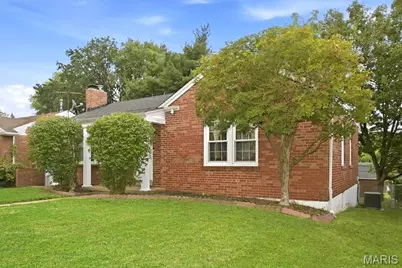 7080 S Villanova Drive, Affton, MO 63123 - Photo 2