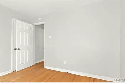 7080 S Villanova Drive, Affton, MO 63123 - Photo 20