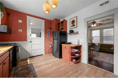 6539 Bartmer Avenue, University City, MO 63130 - Photo 14