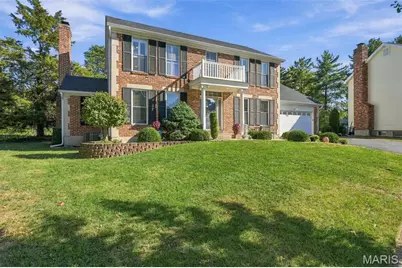 2106 Bow Tree Court, Chesterfield, MO 63005 - Photo 2