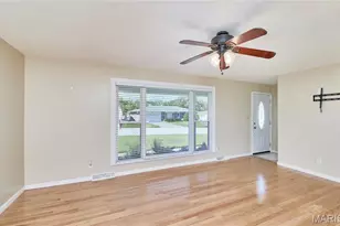 2944 Elmcrest Dr, Saint Charles, MO 63301 - Photo 6