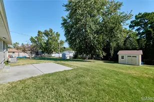 2944 Elmcrest Dr, Saint Charles, MO 63301 - Photo 28