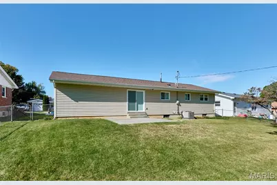 2944 Elmcrest Drive, Saint Charles, MO 63301 - Photo 24