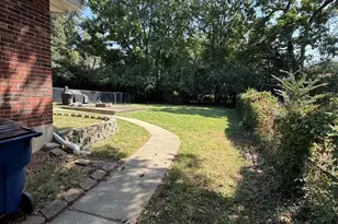 3560 Dixie Dr, Saint Ann, MO 63074 - Photo 14