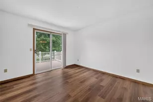 3220 Mehl Crossing Ct, Mehlville, MO 63129 - Photo 8