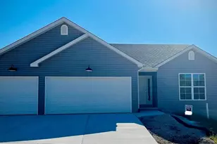753 Blake Dr, Hillsboro, MO 63050 - Photo 1