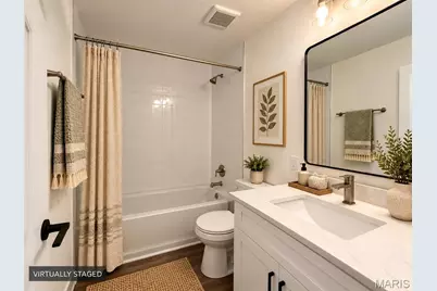 533 Clara Avenue #3D, Saint Louis, MO 63112 - Photo 6