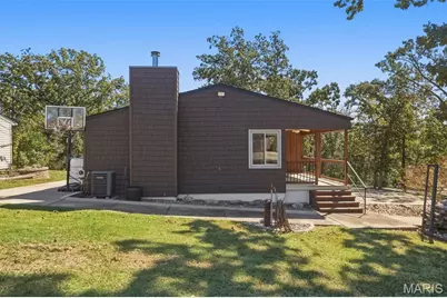 5985 N Lakeshore Drive, Hillsboro, MO 63050 - Photo 8