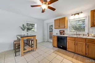 4651 Skyview Dr, Arnold, MO 63010 - Photo 10