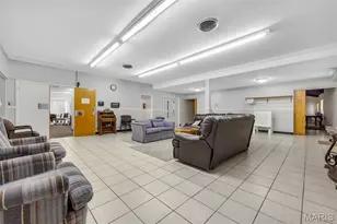 9111 Villaridge Ct, Saint Louis, MO 63123 - Photo 30