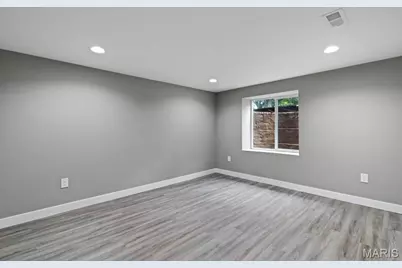 1670 Bennett Avenue, Warson Woods, MO 63122 - Photo 28