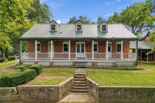 205 E 8th St, Hermann, MO 65041 - Photo 2