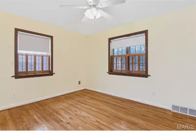 6617 E Yorkshire Drive, Affton, MO 63123 - Photo 18